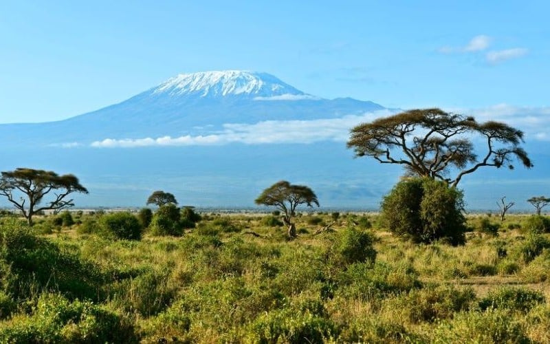 IM_PR_HI_KE_ Kili view from Amboseli NP