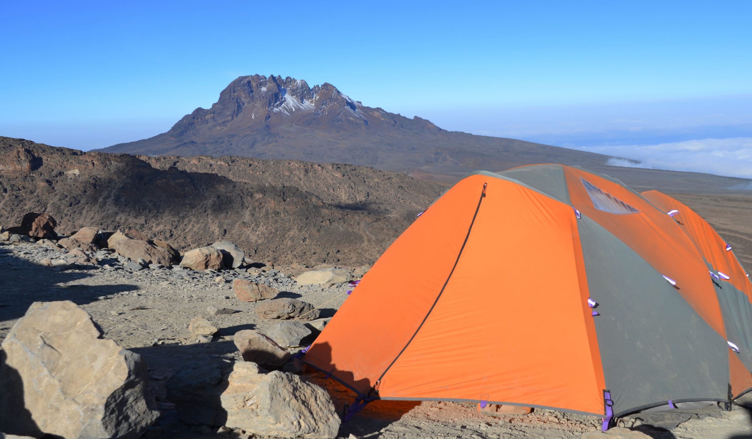 Voie Umbwe 6 jours - jour 4 : Karanga Camp (3 950 m) - Barafu Camp (4 ...